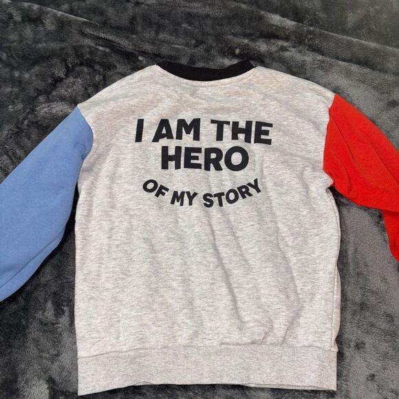 H&M 5t/6 I am the hero of my story sweatshirt with tiny stain on chest - Picture 2 of 2